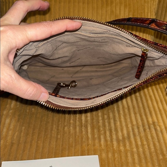 NWT Brahmin Katie Shoulder Bag | Pecan Melbourne Croc Embossed Leather - Picture 10 of 13